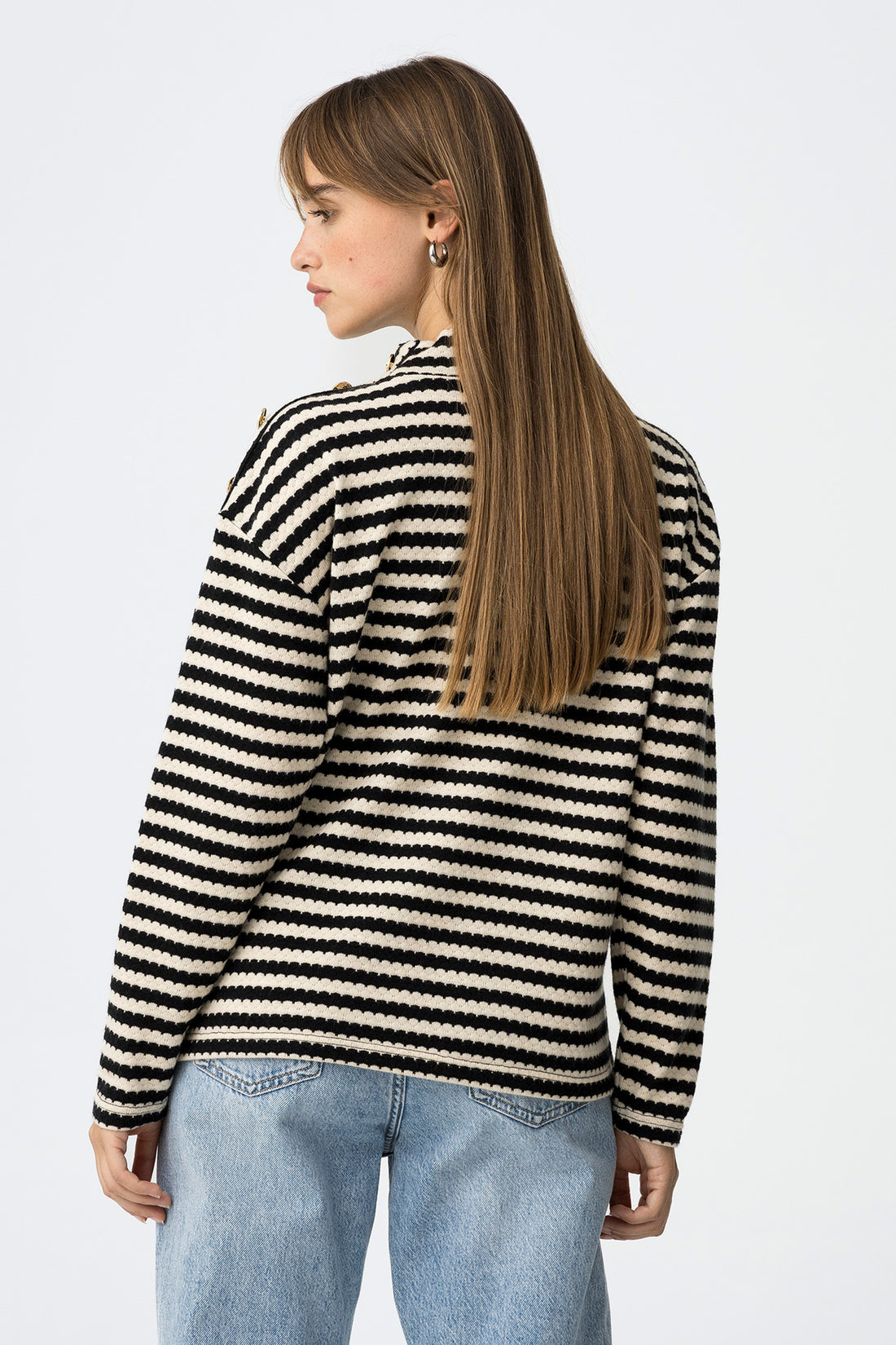 Camisola de Malha às Riscas com Botões Decorativos